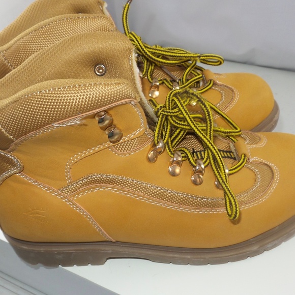 Thinsulate Waterproof Little Kids Boots - Picture 2 of 6